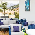 Ξενοδοχείο Indigo By Ihg 4*