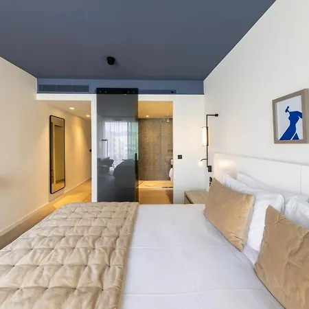 Indigo By Ihg Hotel 4*