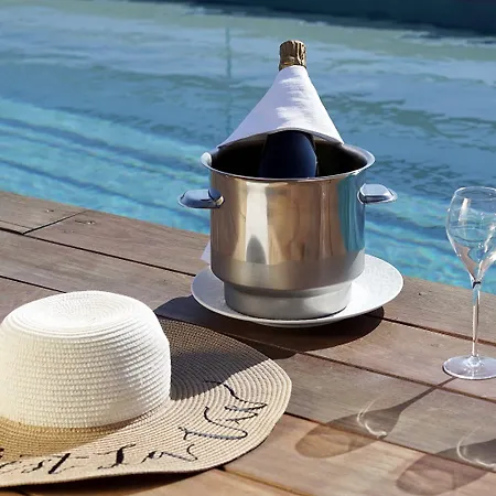 Indigo By Ihg Hotel 4*