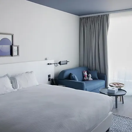 Indigo By Ihg Hotel 4*