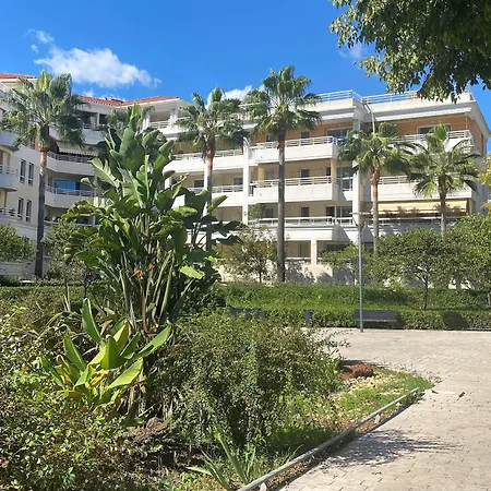 Indigo By Ihg Hotell