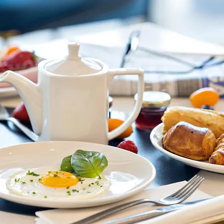 Hotel Indigo By Ihg 4*