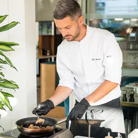Indigo By Ihg Cagnes-sur-Mer