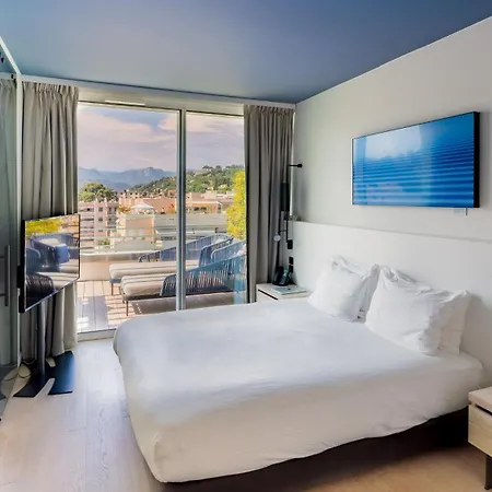 Indigo By Ihg 호텔 4*