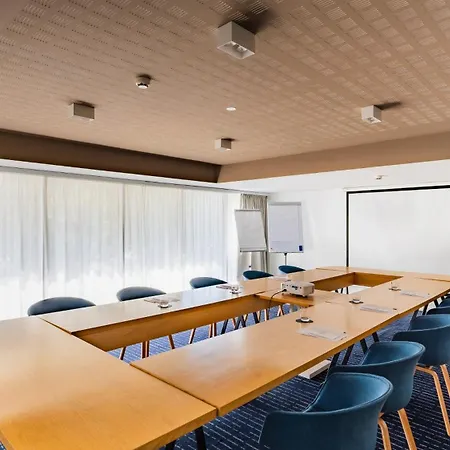Hotel Indigo By Ihg 4*
