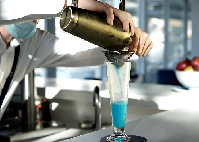 Indigo By Ihg Hotel 4*