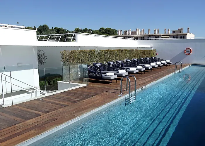 Hotel Indigo By Ihg 4*